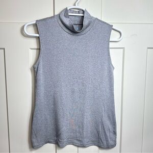 Croft & Barrow Light Gray Sleeveless Mock Neck Top